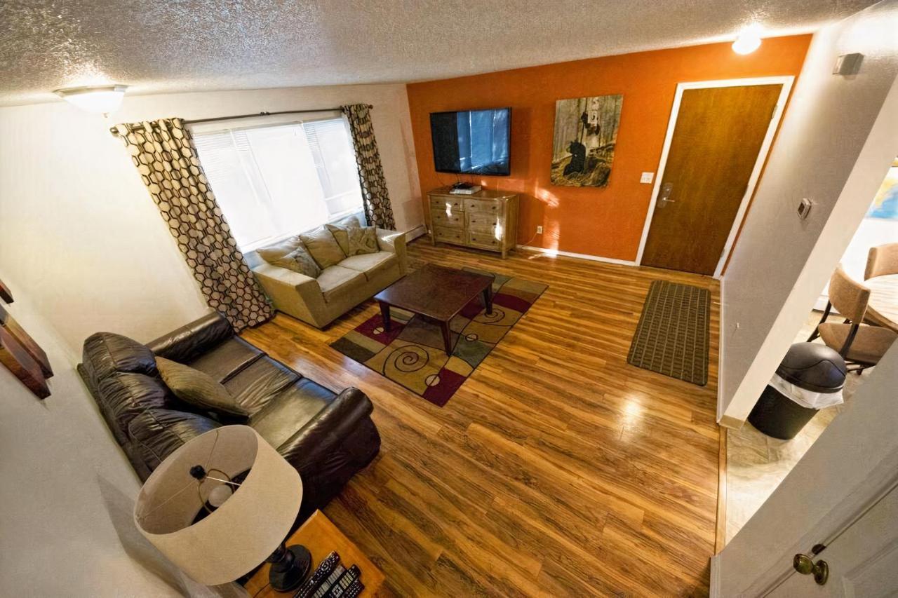 Stay Anchorage! Furnished Two Bedroom Apartments With High Speed Wifi Exterior photo