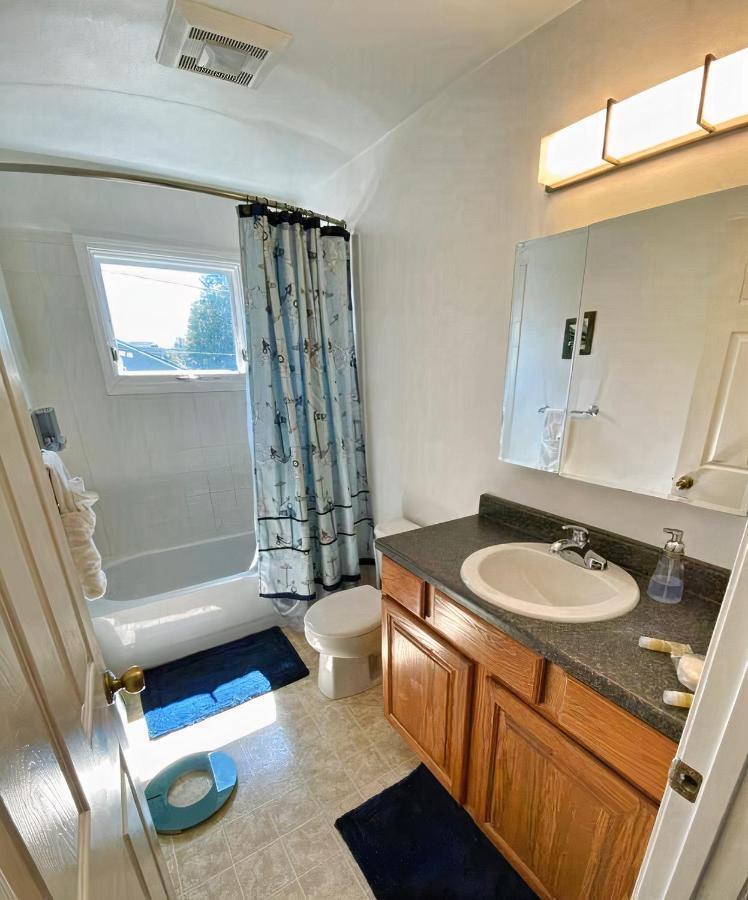 Stay Anchorage! Furnished Two Bedroom Apartments With High Speed Wifi Exterior photo