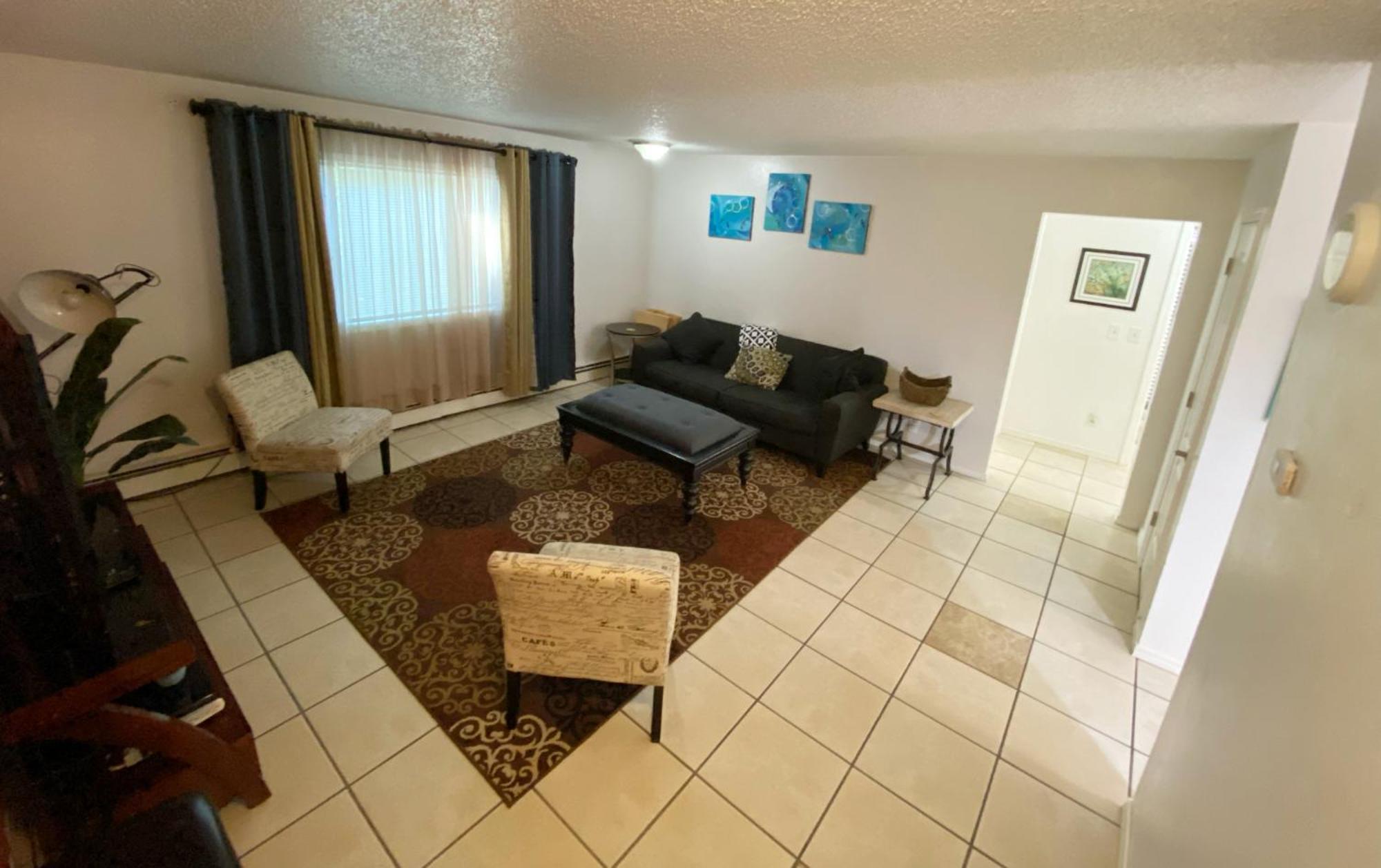 Stay Anchorage! Furnished Two Bedroom Apartments With High Speed Wifi Room photo