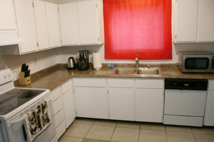 Stay Anchorage! Furnished Two Bedroom Apartments With High Speed Wifi Room photo